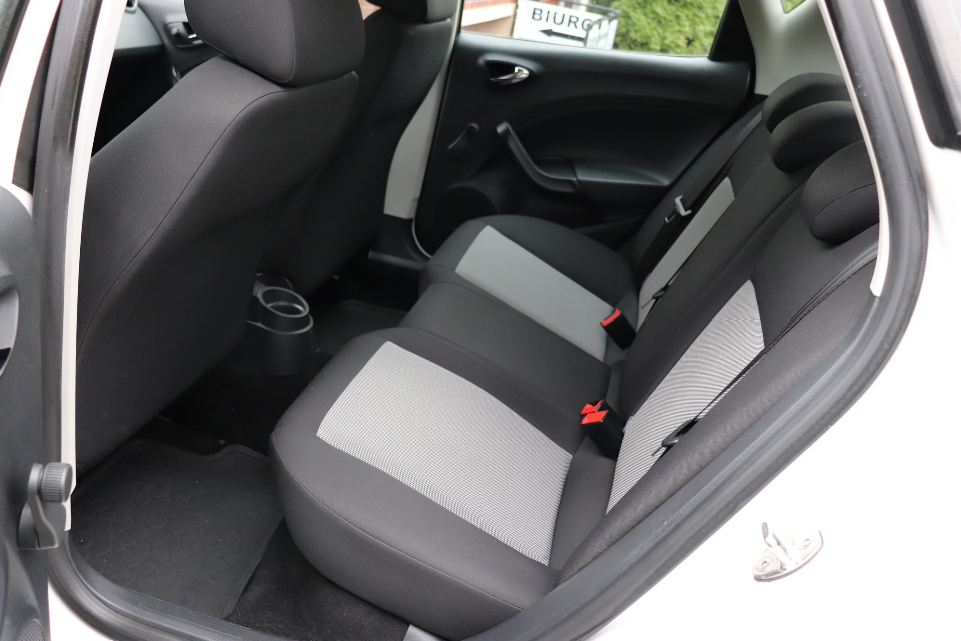 
								SEAT IBIZA 1.0 BENZYNA+LPG, ZADBANY, GWARANCJA, KRAJOWY full									