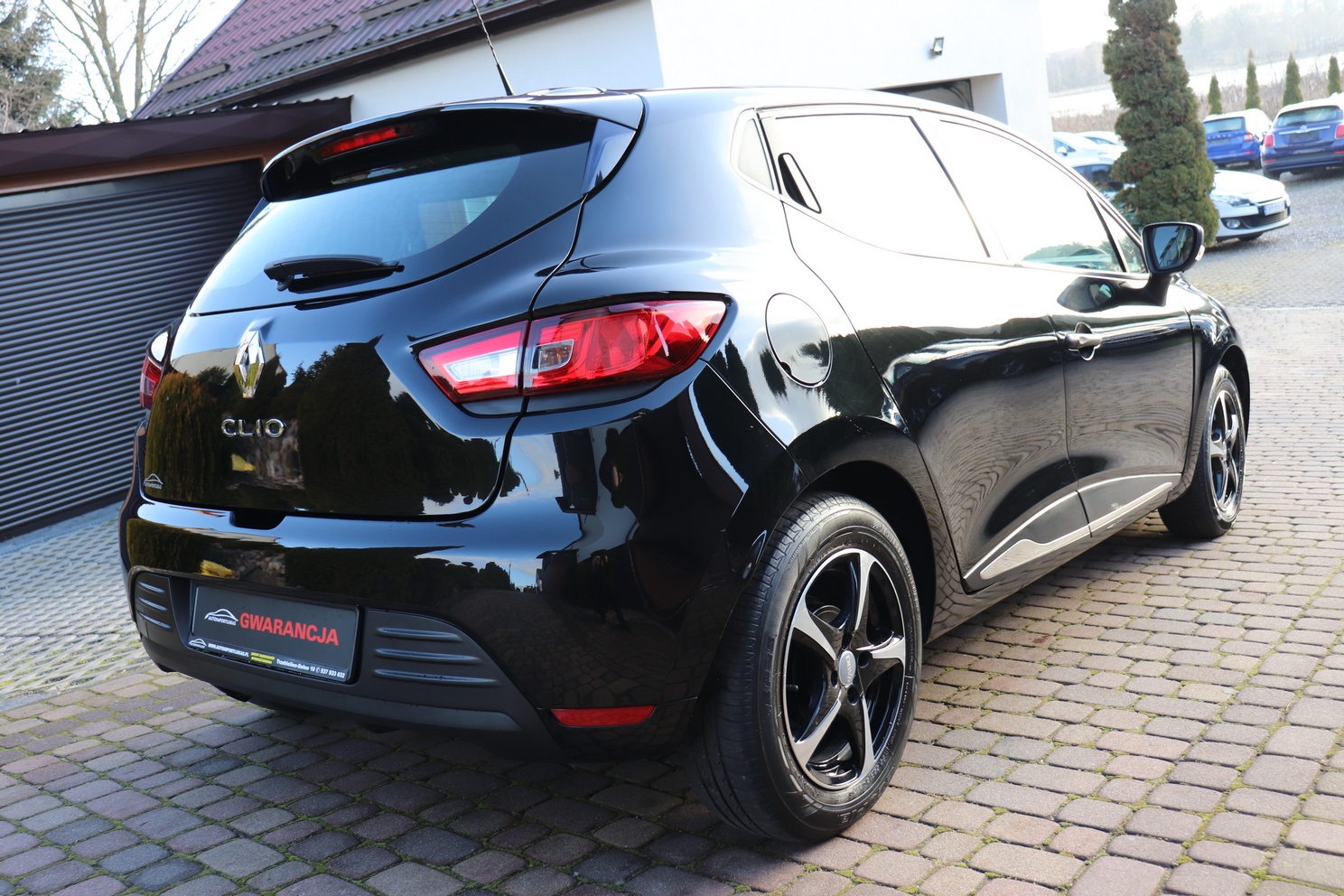 
								RENAULT CLIO 1.2, NISKI PRZEBIEG, SERWISOWANY, GWARANCJA full									