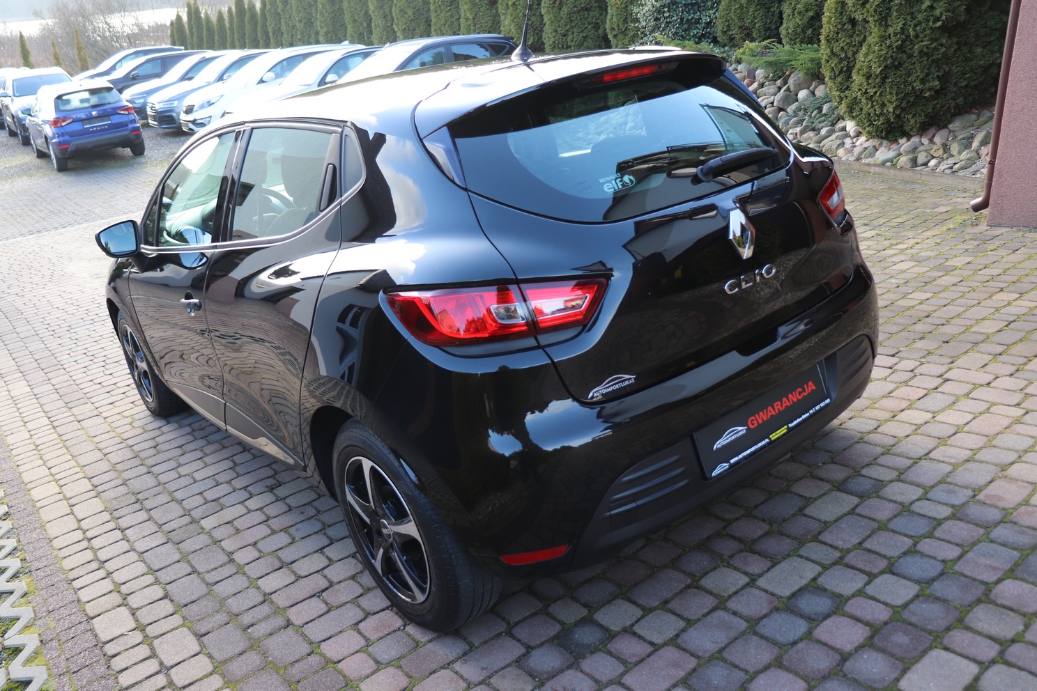
								RENAULT CLIO 1.2, NISKI PRZEBIEG, SERWISOWANY, GWARANCJA full									