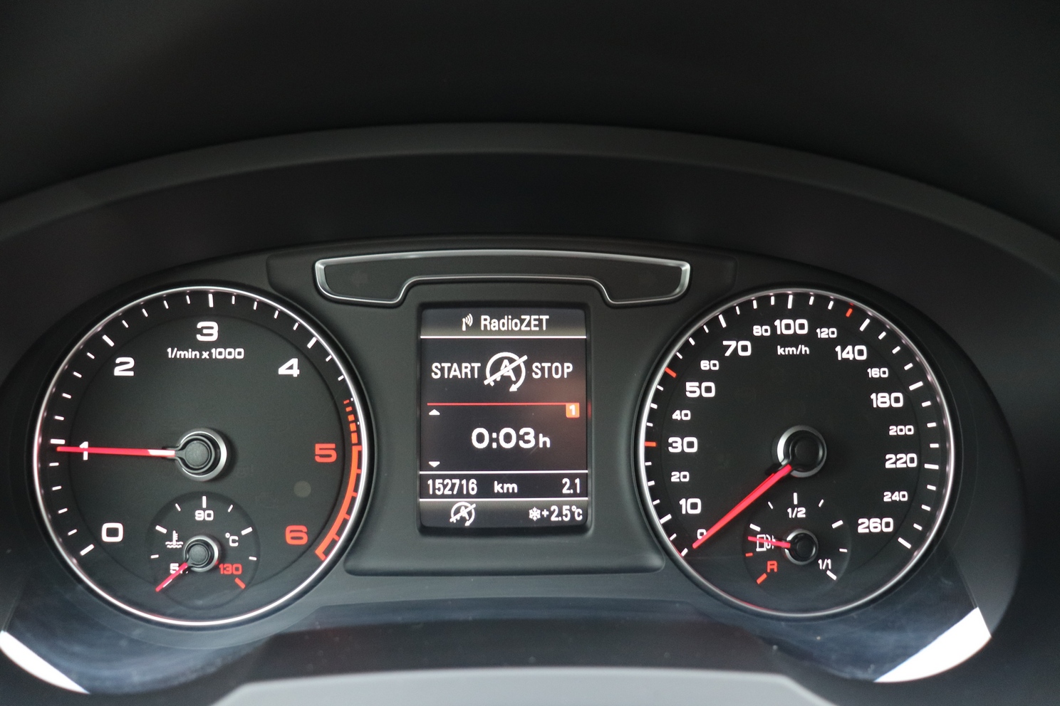 
								AUDI Q3 2.0 TDI QUATTRO, SERWISOWANY, GWARANCJA full									
