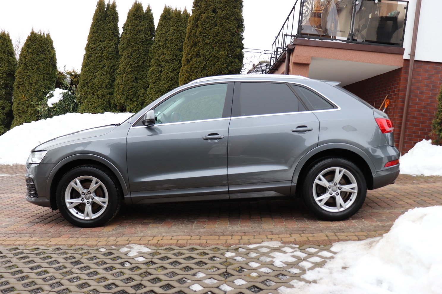 
								AUDI Q3 2.0 TDI, SERWISOWANY, GWARANCJA full									