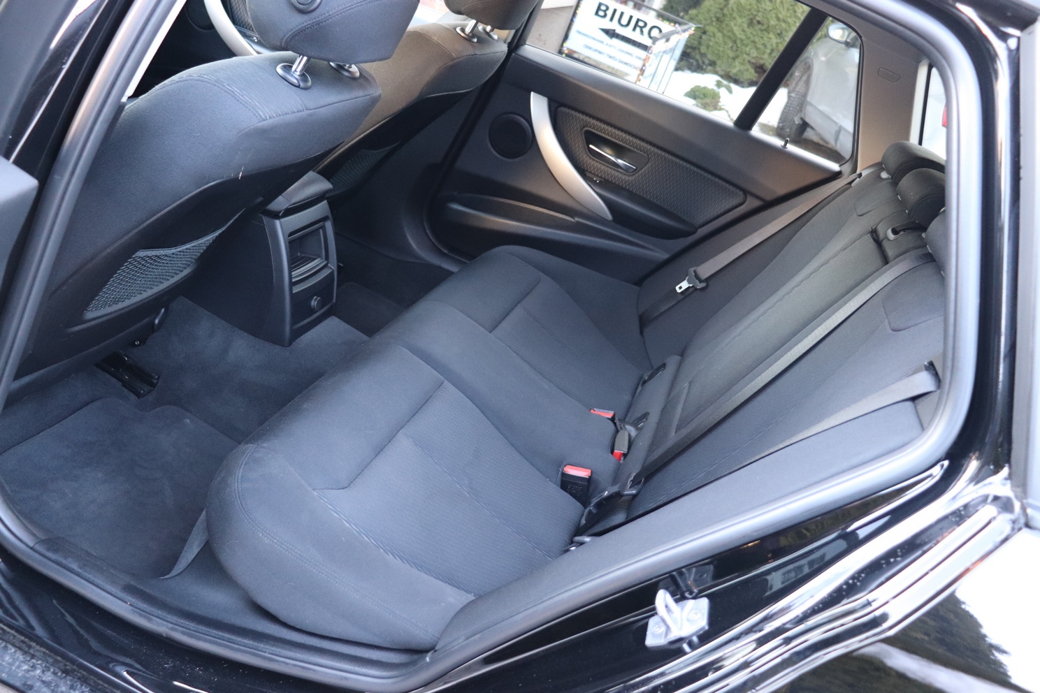 
								BMW 318D F31 2.0 DIESEL full									