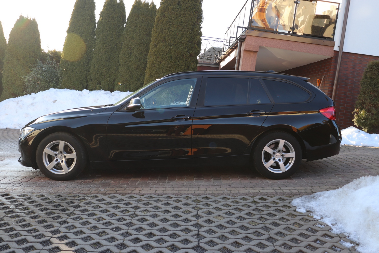 
								BMW 318D F31 2.0 DIESEL full									