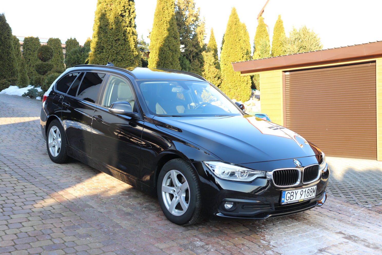 
								BMW 318D F31 2.0 DIESEL full									