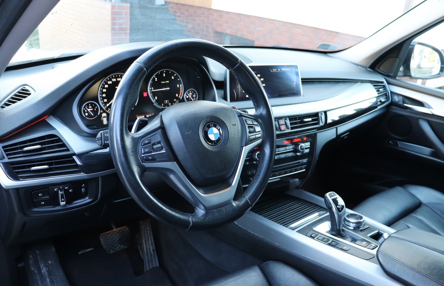 
								BMW X5 2.0 DIESEL XDRIVE full									