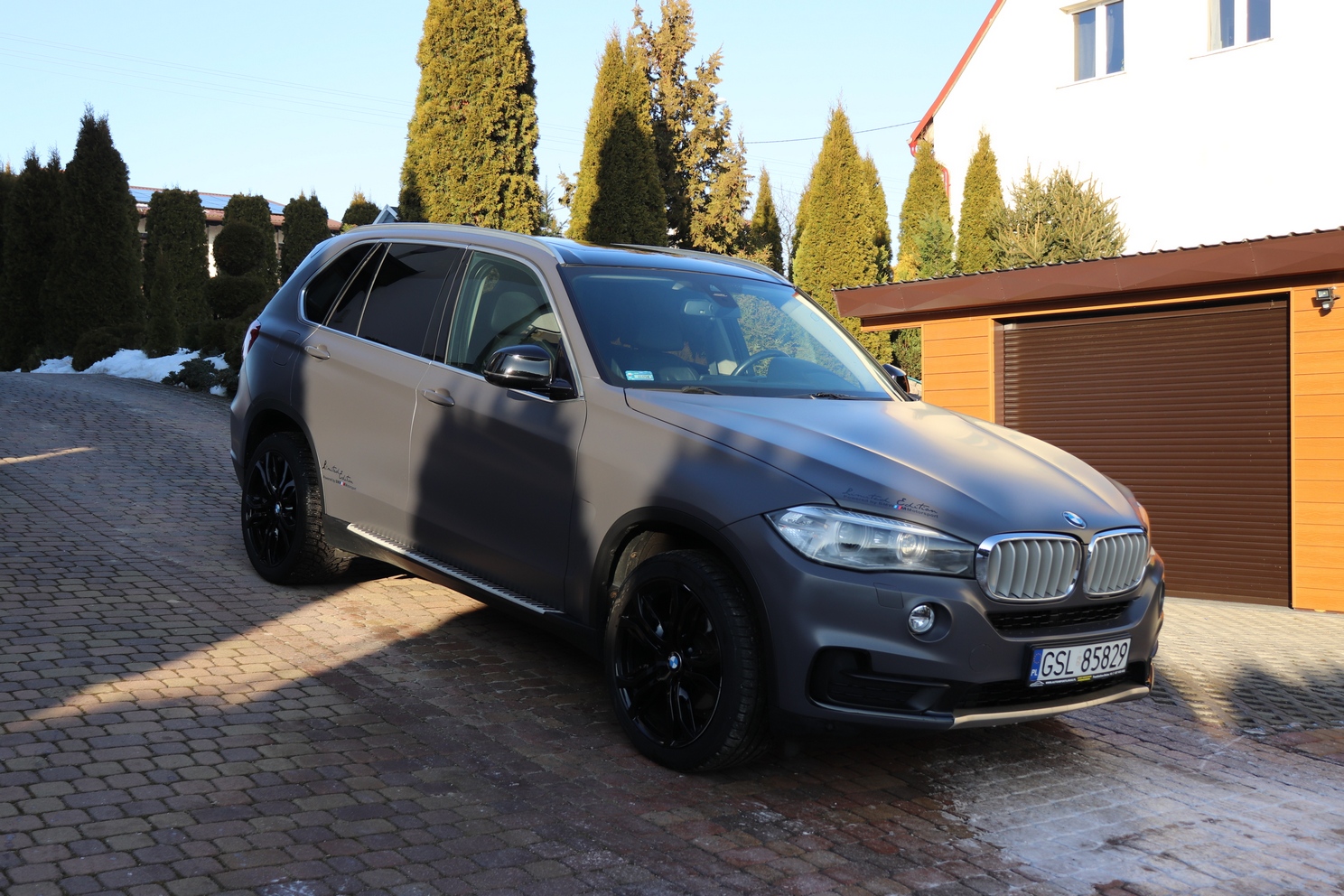 
								BMW X5 2.0 DIESEL XDRIVE full									