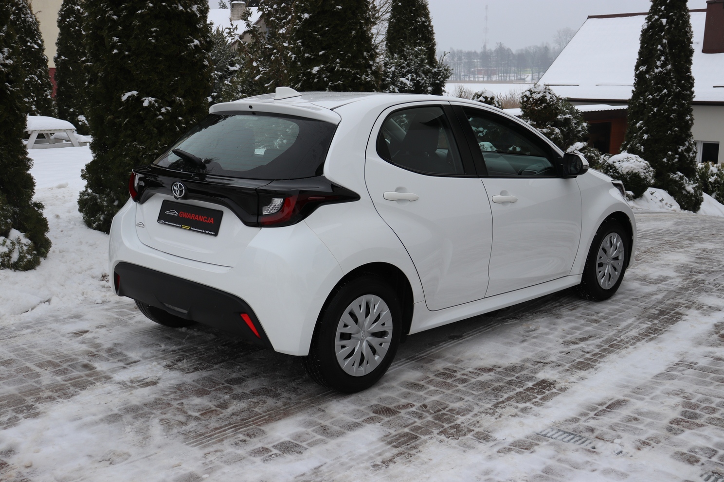 TOYOTA YARIS 1.5, 1 WŁAŚCICIEL, SERWISOWANY, NISKI PRZEBIEG,