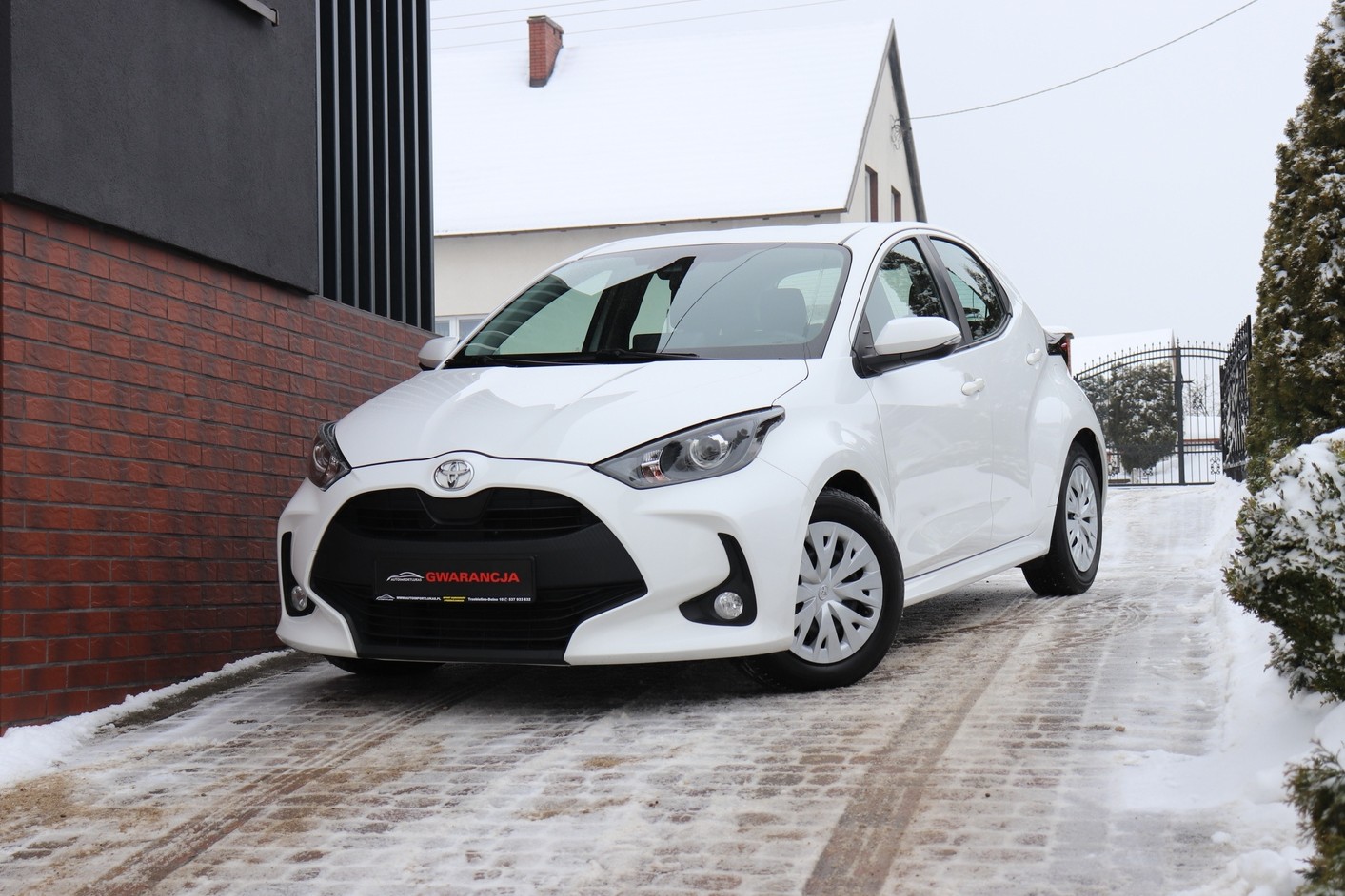 TOYOTA YARIS 1.5, 1 WŁAŚCICIEL, SERWISOWANY, NISKI PRZEBIEG,