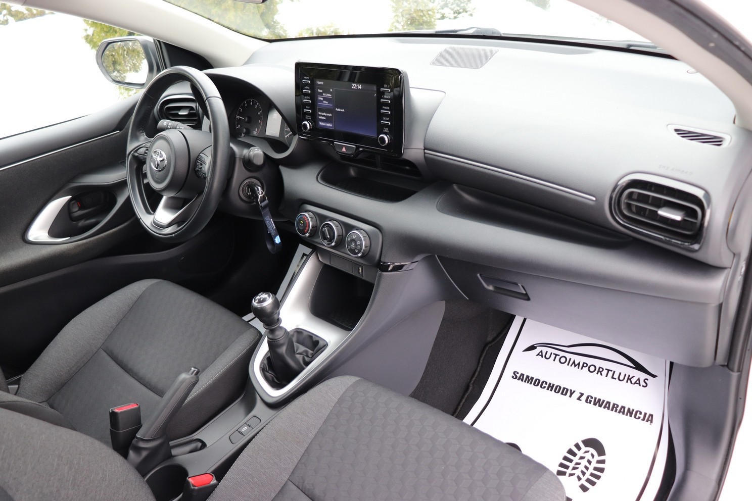 
								TOYOTA YARIS 1.5, 1 WŁAŚCICIEL, SERWISOWANY, NISKI PRZEBIEG, full									