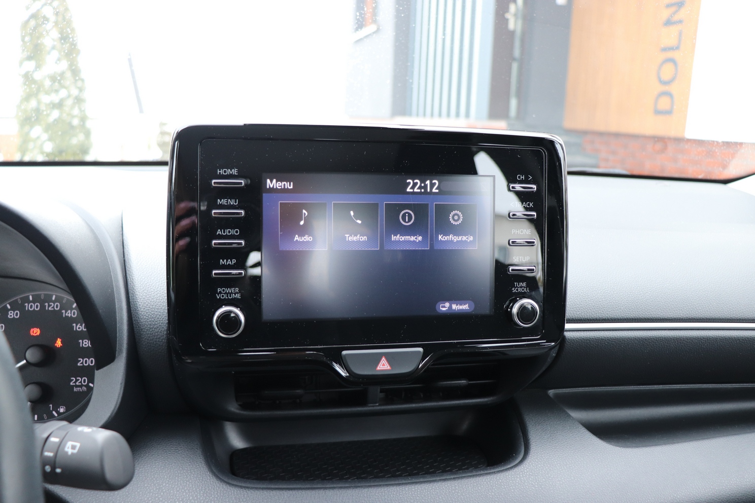 
								TOYOTA YARIS 1.5, 1 WŁAŚCICIEL, SERWISOWANY, NISKI PRZEBIEG, full									