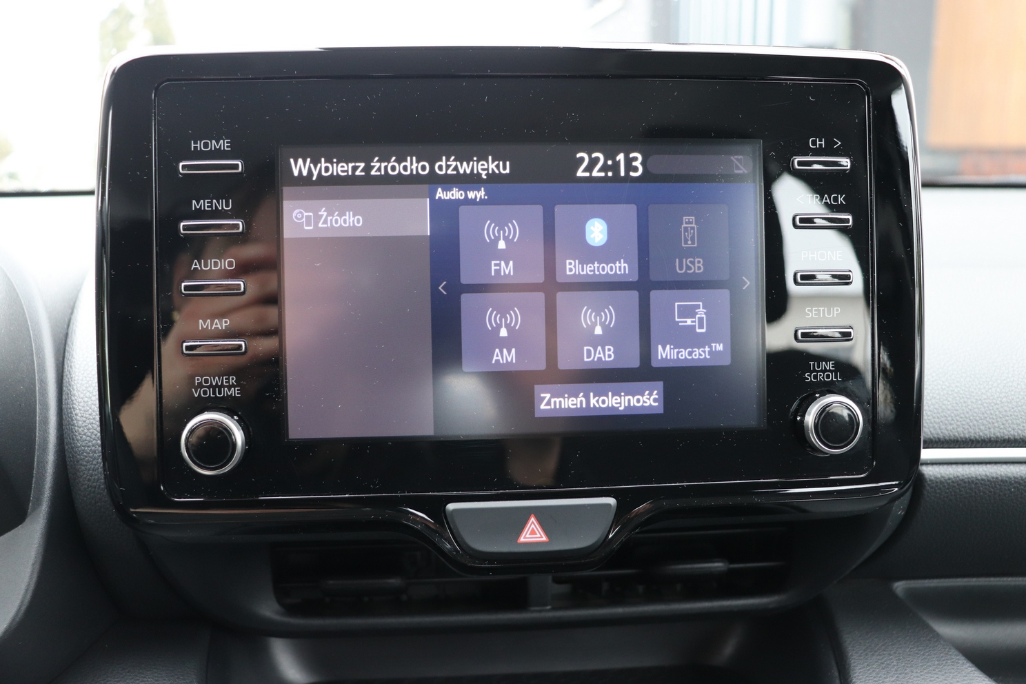 
								TOYOTA YARIS 1.5, 1 WŁAŚCICIEL, SERWISOWANY, NISKI PRZEBIEG, full									