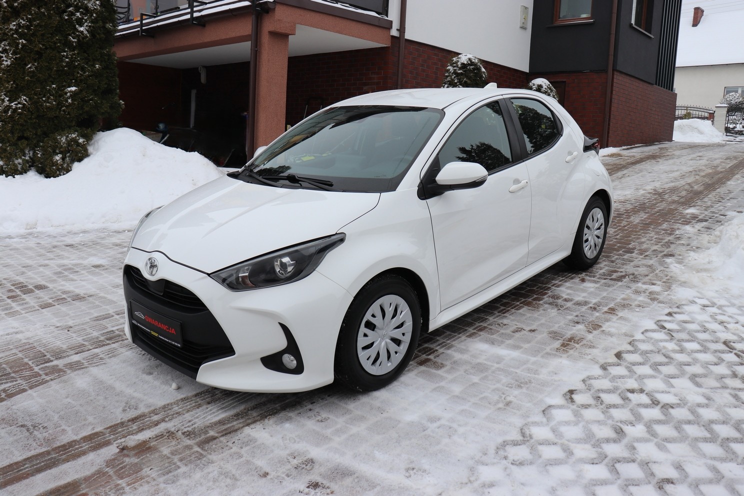 
								TOYOTA YARIS 1.5, 1 WŁAŚCICIEL, SERWISOWANY, NISKI PRZEBIEG, full									