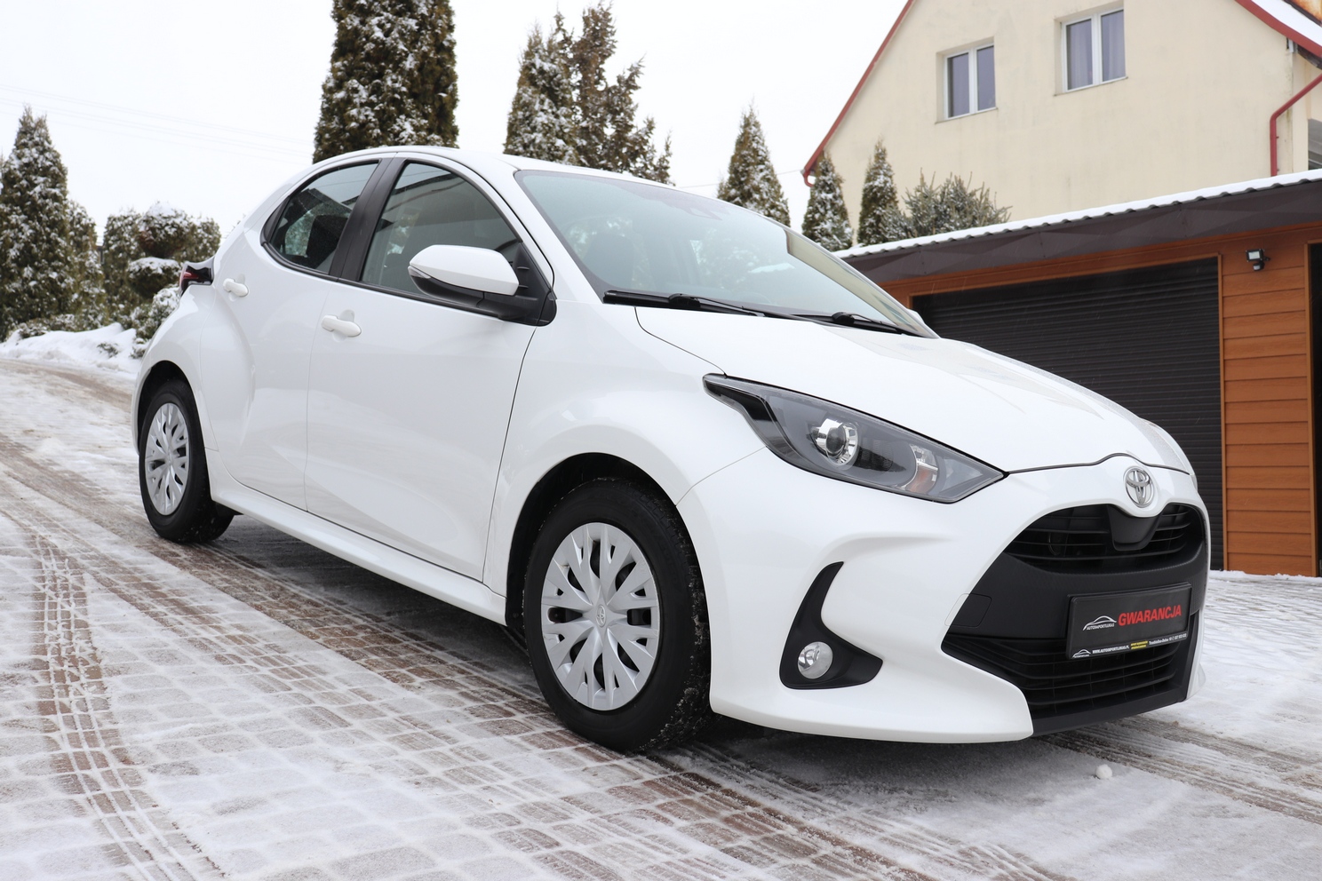 
								TOYOTA YARIS 1.5, 1 WŁAŚCICIEL, SERWISOWANY, NISKI PRZEBIEG, full									