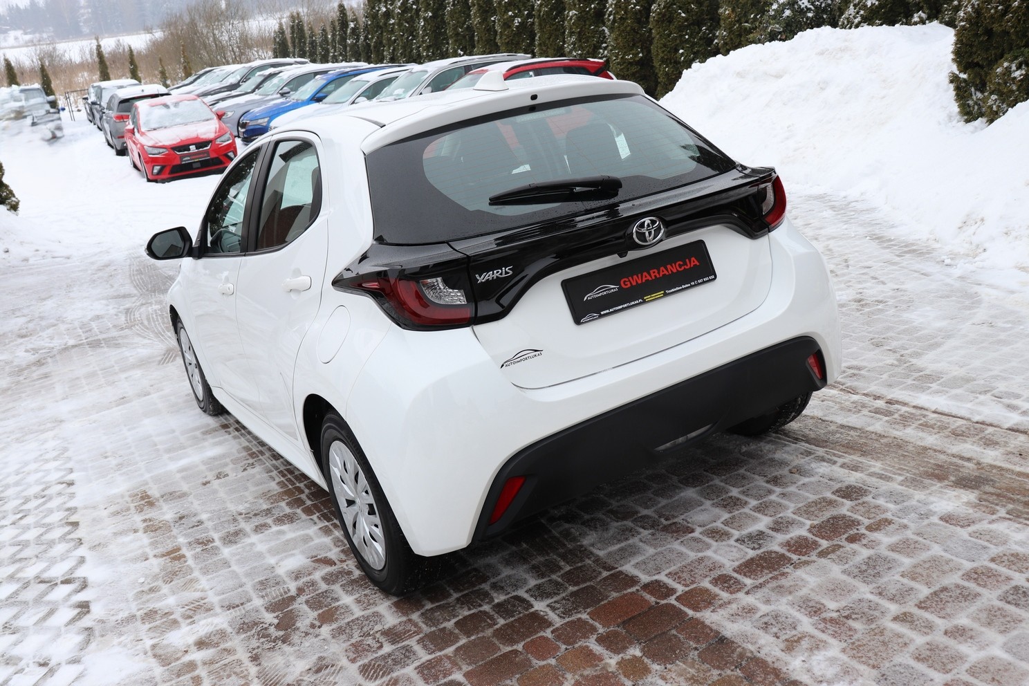 
								TOYOTA YARIS 1.5, 1 WŁAŚCICIEL, SERWISOWANY, NISKI PRZEBIEG, full									