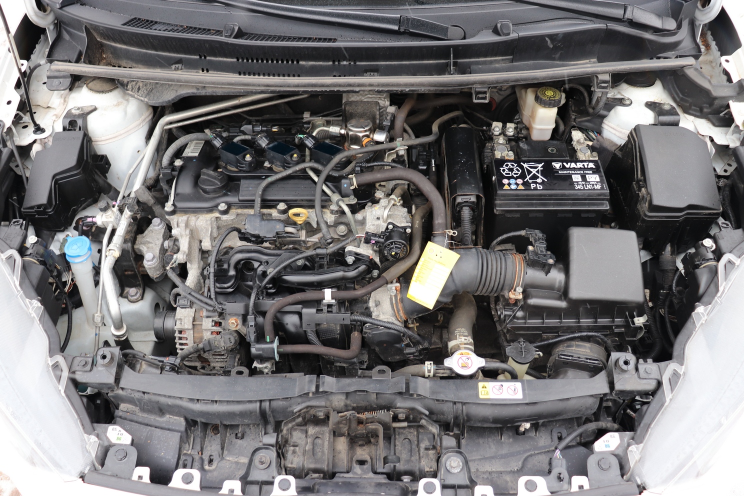 
								TOYOTA YARIS 1.5, 1 WŁAŚCICIEL, SERWISOWANY, NISKI PRZEBIEG, full									