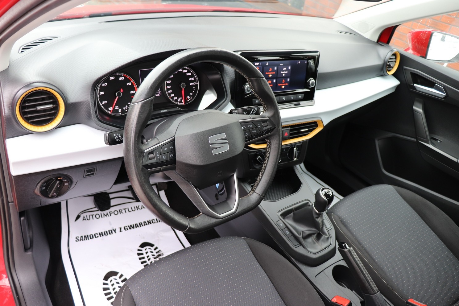 
								SEAT IBIZA 1.0 TSI, 1 WŁAŚCICIEL, KRAJOWY, F-VAT 23%, GWARANCJA full									