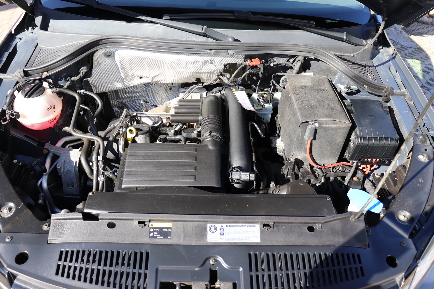 
								VOLKSWAGEN TIGUAN 1.4 TSI, SERWISOWANY, GWARANCJA full									