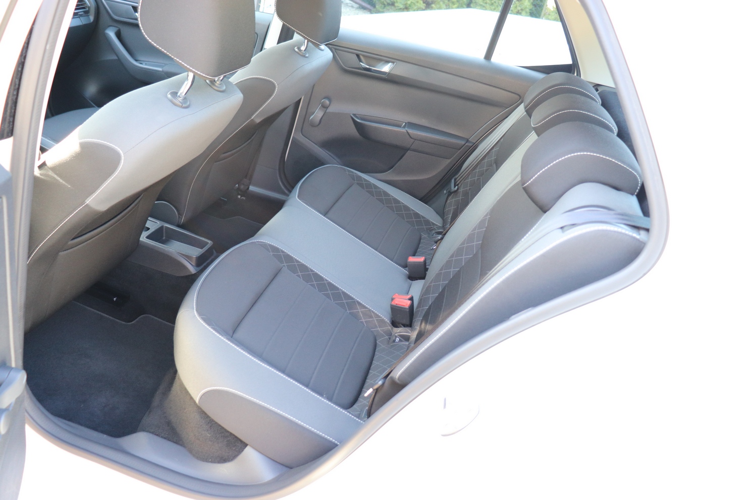 
								SKODA FABIA 1.0, 1 WŁAŚCICIEL, SERWISOWANY, KRAJOWY, GWARANCJA full									