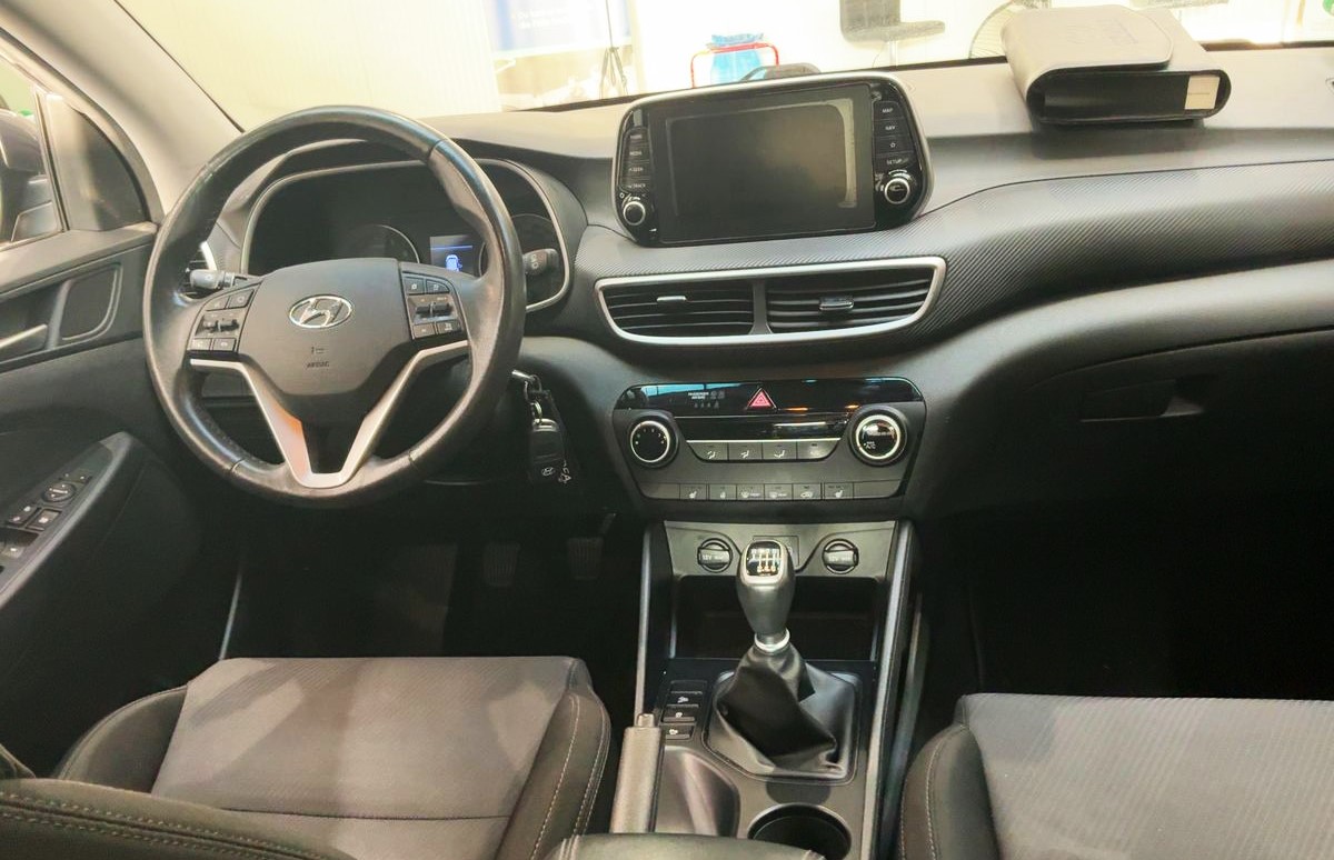 HYUNDAI TUCSON 1.6 GDI , NISKI PRZEBIEG