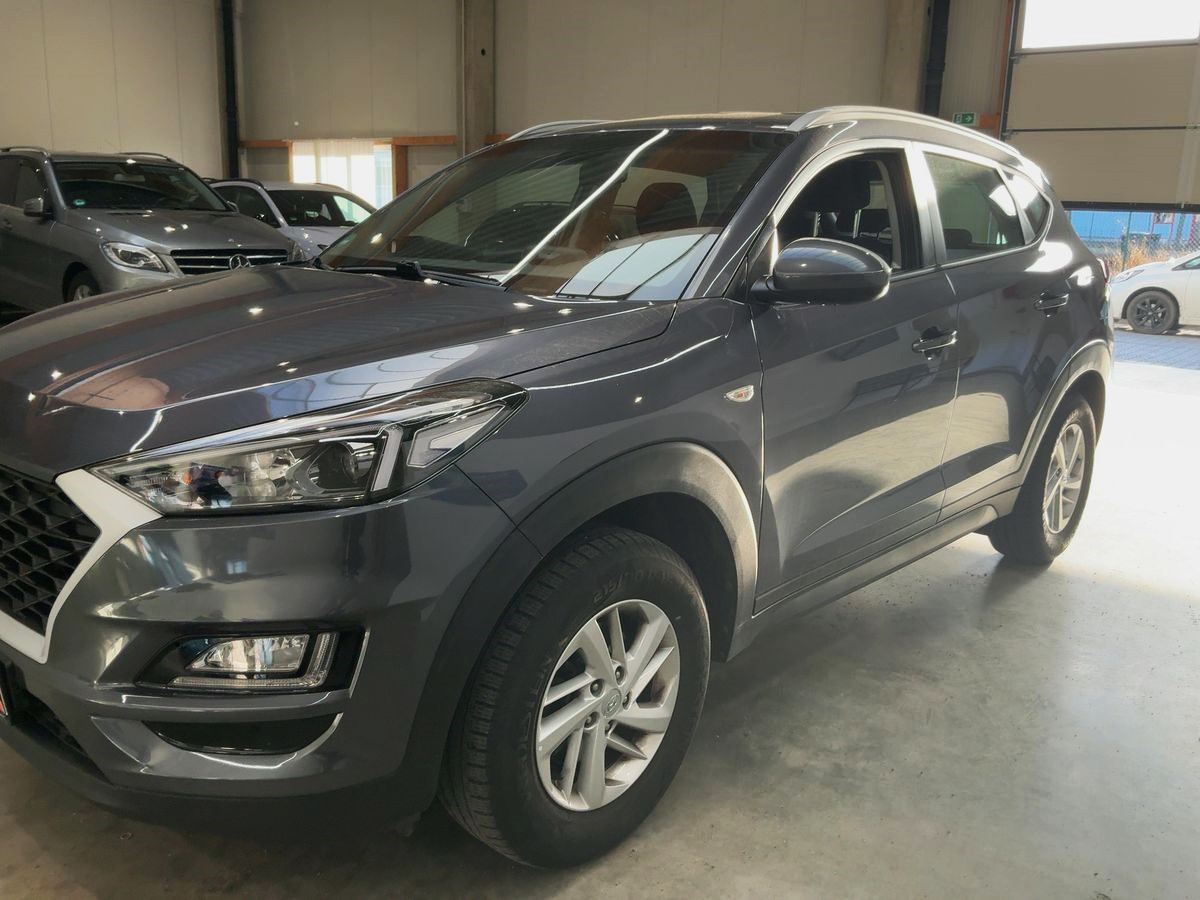 HYUNDAI TUCSON 1.6 GDI , NISKI PRZEBIEG