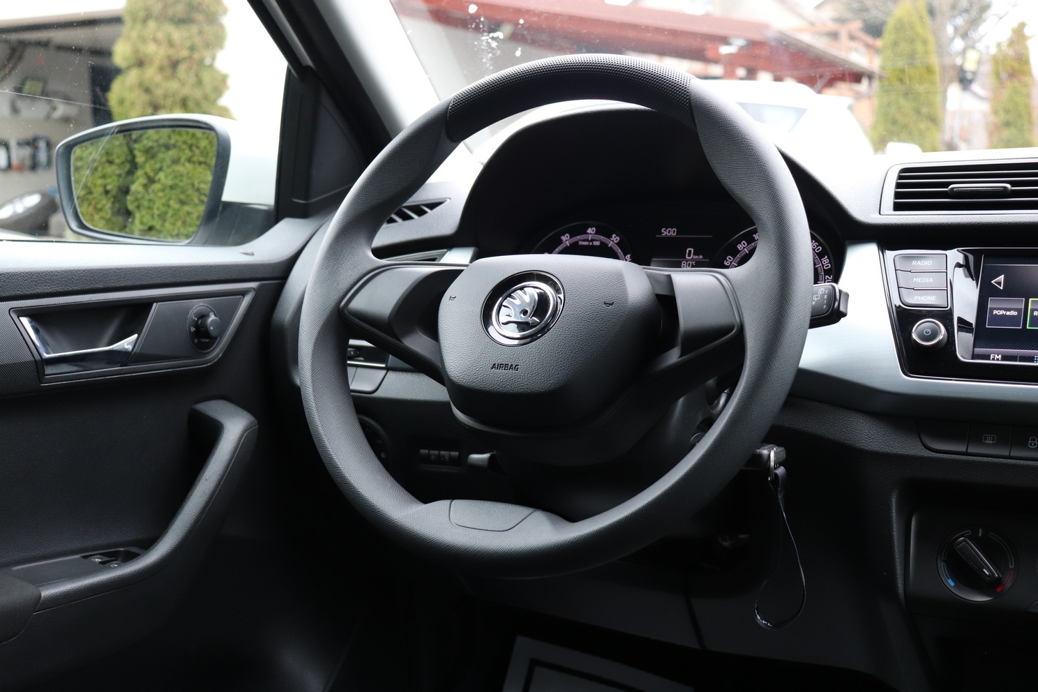 
								SKODA FABIA 1.0 MPI, 1 WŁAŚCICIEL, SERWISOWANY, KRAJOWY, GWARANCJA full									
