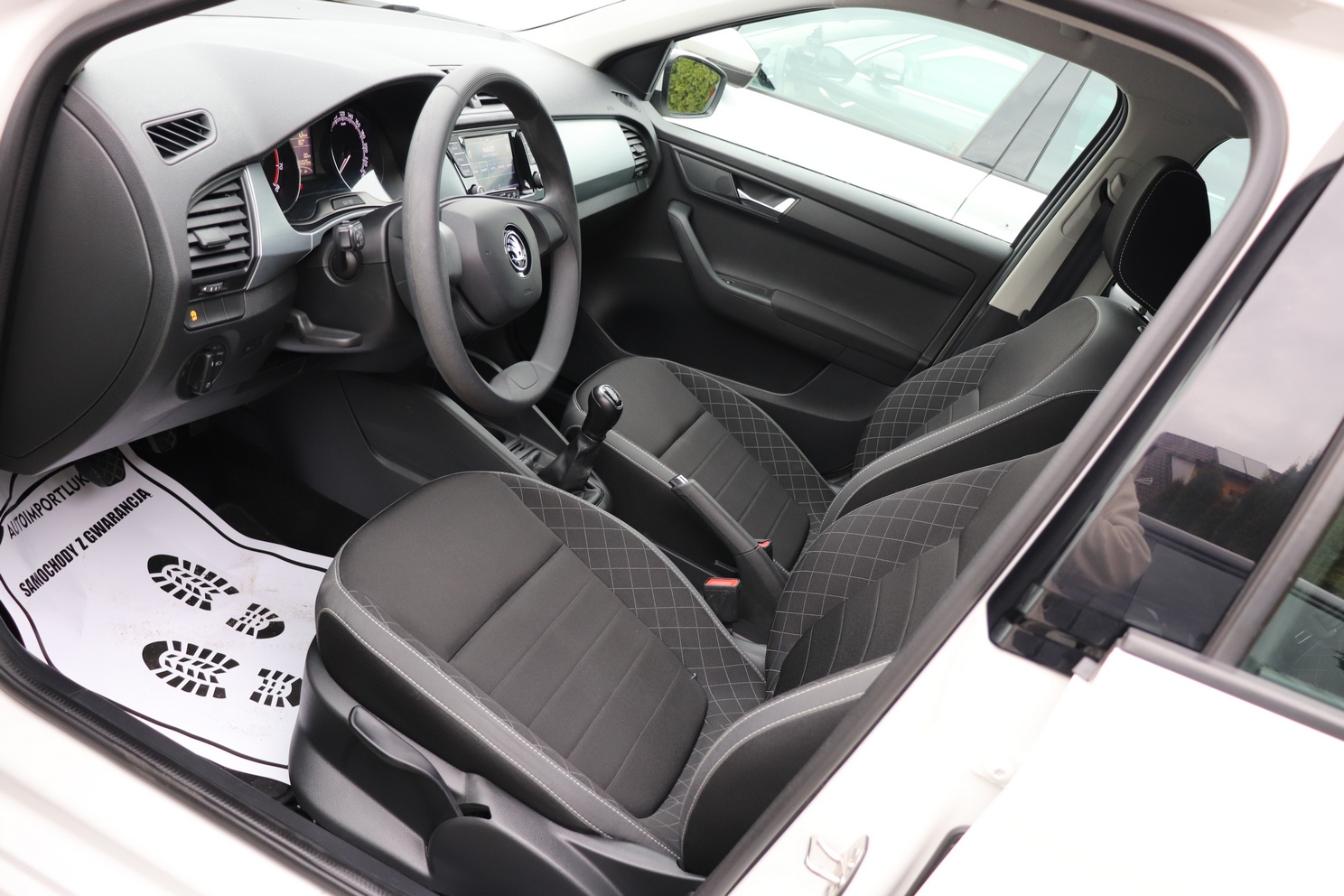 
								SKODA FABIA 1.0 MPI, 1 WŁAŚCICIEL, SERWISOWANY, KRAJOWY, GWARANCJA full									