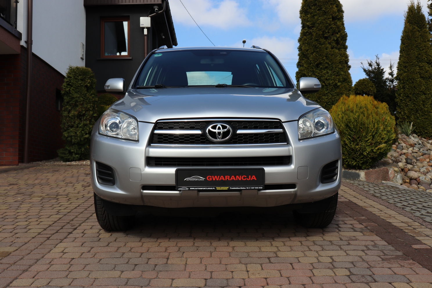 
								TOYOTA RAV4 2.0 BENZYNA full									