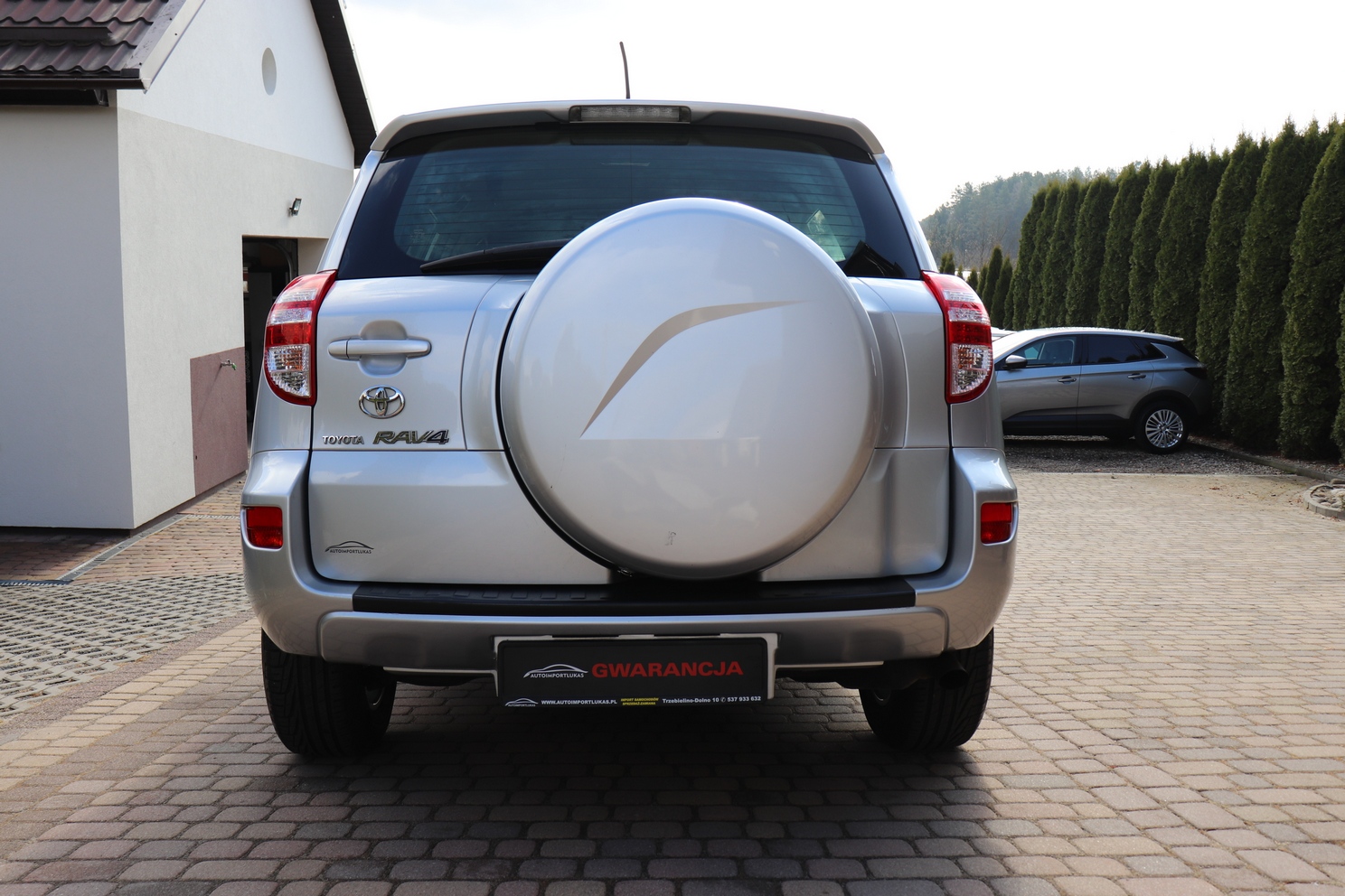 
								TOYOTA RAV4 2.0 BENZYNA full									