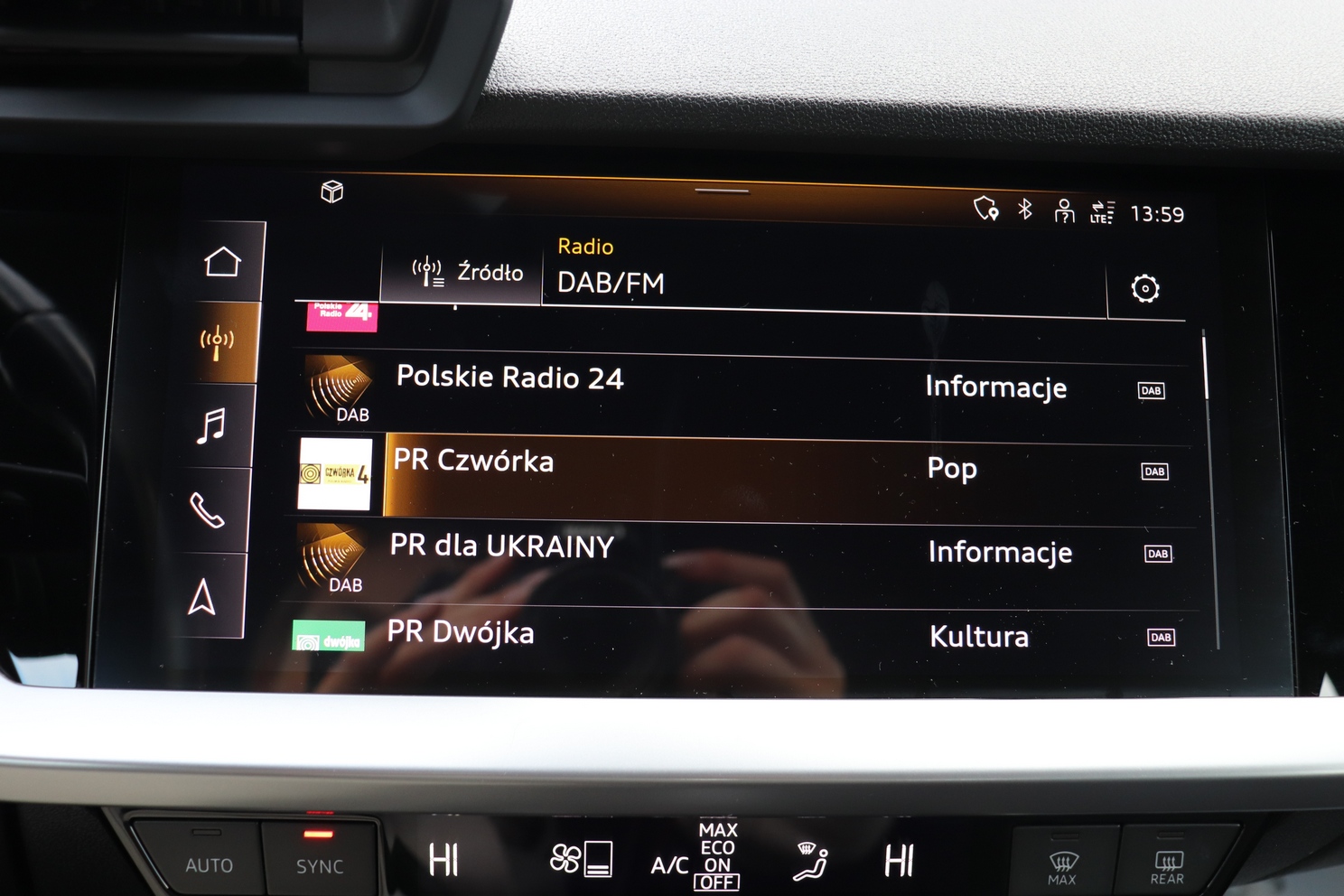 
								AUDI A3 1.5 TFSI S-TRONIC MHEV, 1 WŁAŚCICIEL, SERWISOWANY, KRAJOWY, GWARANCJA full									