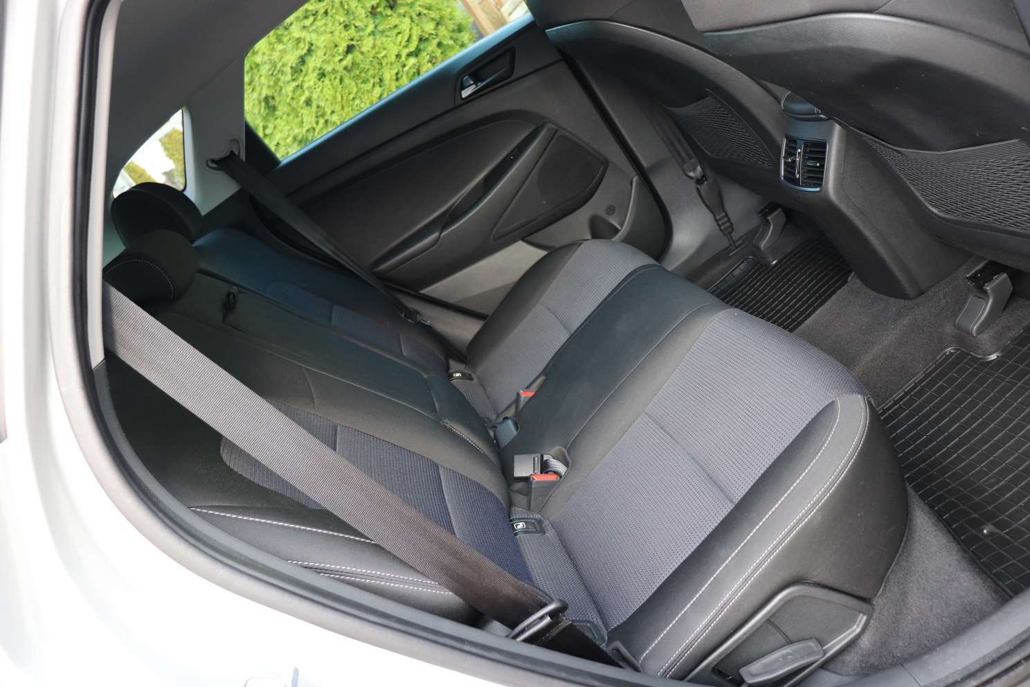 
								HYUNDAI TUCSON 1.7 CRDI, SERWISOWANY, GWARANCJA full									