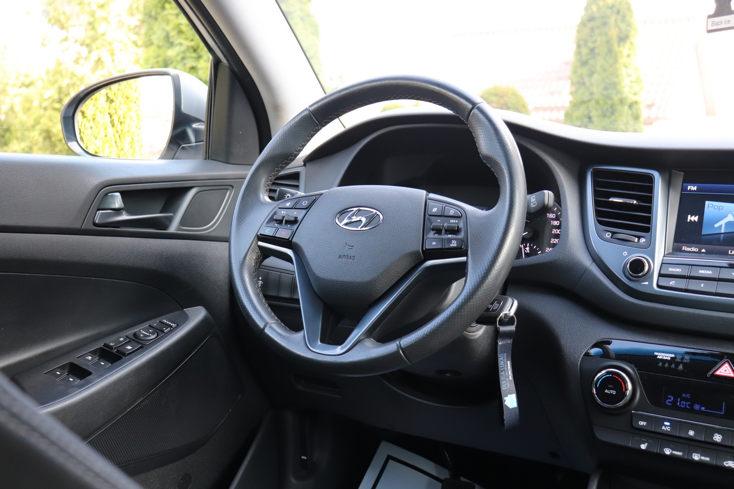 
								HYUNDAI TUCSON 1.7 CRDI, SERWISOWANY, GWARANCJA full									