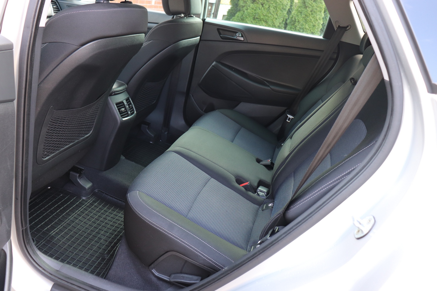 
								HYUNDAI TUCSON 1.7 CRDI, SERWISOWANY, GWARANCJA full									