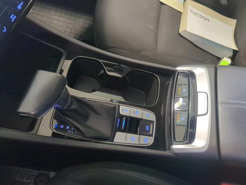 
								Hyundai Tucson 1.6 T-GDi 7DCT 2WD 48V 150KM Smart full									